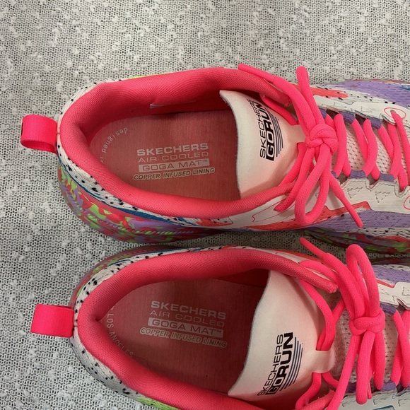 Skechers Max Cushioning Premier 2.0 Unhinged Sneakers Shoes Women's 10 - Picture 9 of 10